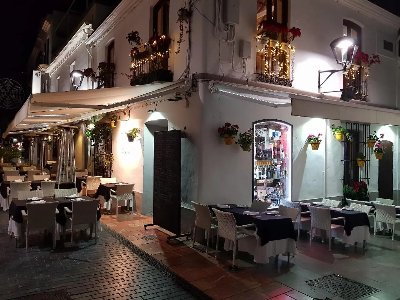 Intermobiliaria Rentals - Puerto Paraiso 42D Estepona Spanien