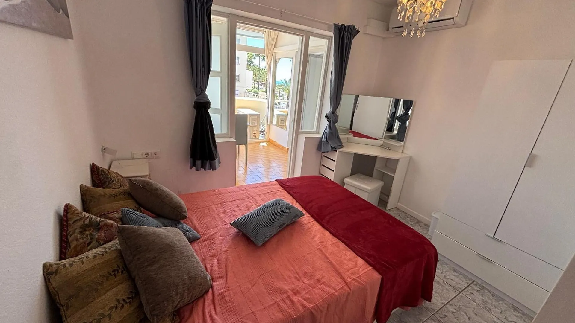 Intermobiliaria Rentals - Puerto Paraiso 42D Estepona 0*,  Spanien